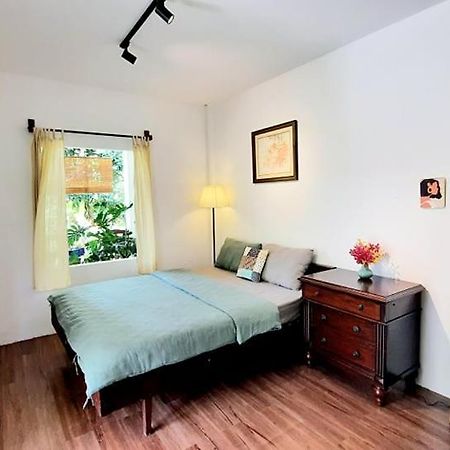 Vuon Nha Ngoai Garden Homestay Хошимин Екстериор снимка