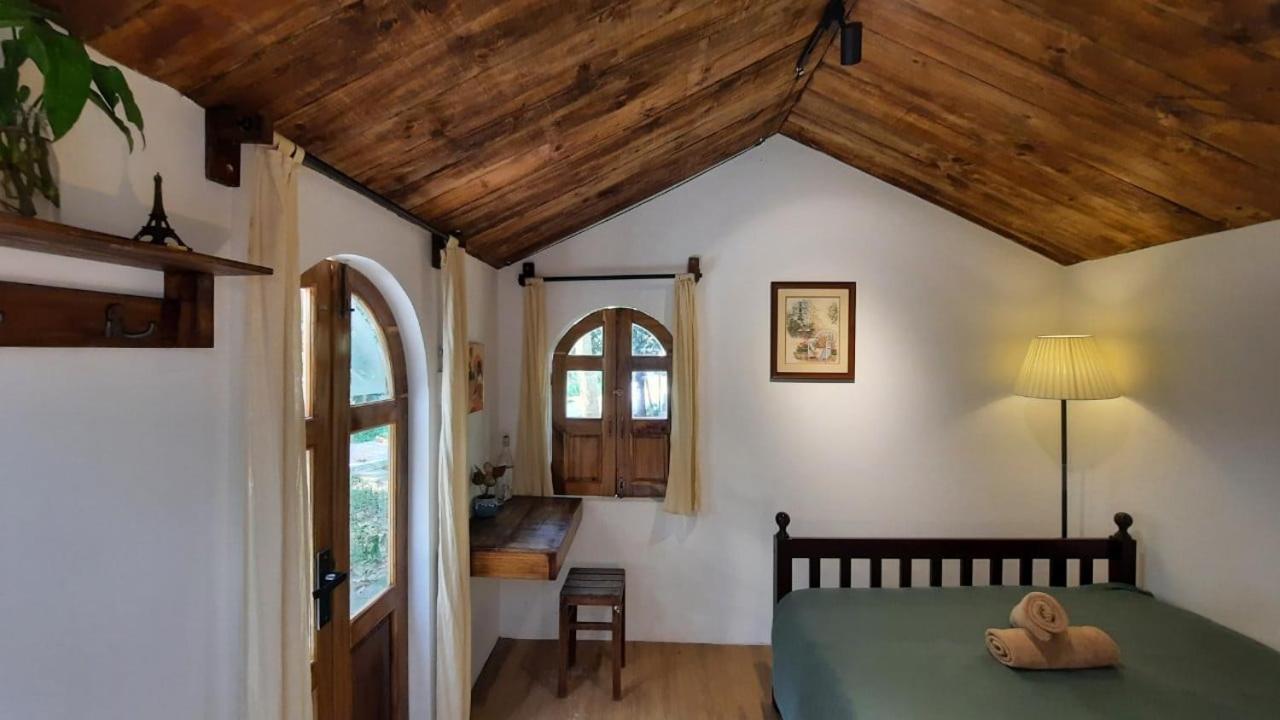 Vuon Nha Ngoai Garden Homestay Хошимин Екстериор снимка